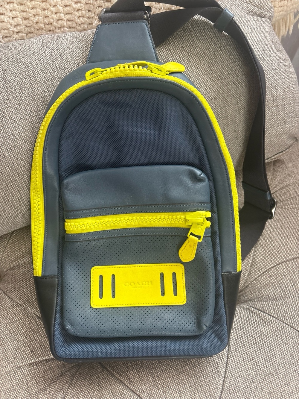 Coach F20469 Terrain Pack Blue And Yellow